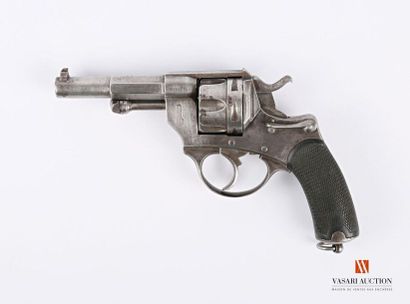 null Revolver type officier sur le modèle 1874, calibre 11 mm, barillet à six chambres,...