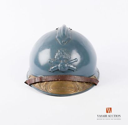 null Armée française : casque Adrian modèle 1915, attribut de l'artillerie, peinture...