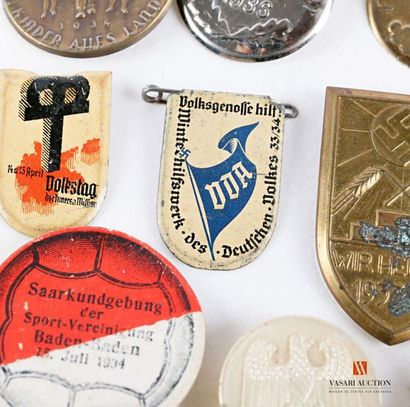 null 18 insignes de journée ou patriotique allemands, époque IIIème Reich 