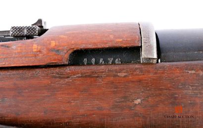 null Fusil réglementaire Berthier modèle 1907-15, tonnerre marqué « St Etienne Mle-1907-15»...