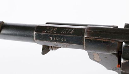 null Revolver réglementaire pour officier modèle 1874, calibre 11 mm, fabrication...