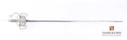 null Épée , lame de 86 cm, Solingen fin XIXème, remontage d'une garde incomplète...