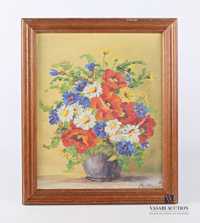 null METZNER (20th century)

Bouquet of poppies and daisies

Oil on canvas

Signed...