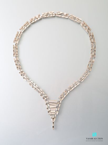 null REY URBAN - A. FAUSING (DENMARK)

925 sterling silver necklace with notched...