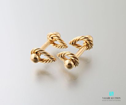 null O.J. Perrin, pair of cufflinks in yellow gold 750 thousandths, twisted pear...