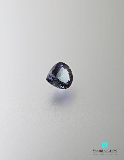 null Pear Tanzanite on paper of 2,33 carats with its GIA certificate of January 14,...