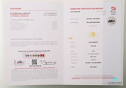 null Saphir jaune ovale sur papier de 2,05 carats avec son certificat GFCO du 13...
