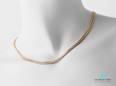 null Necklace in yellow gold 750 thousandth W-shape, broken ratchet clasp, circa...