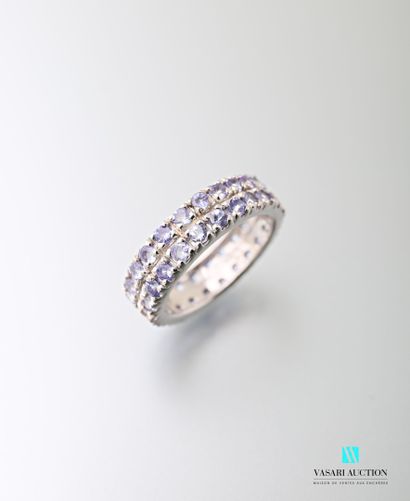 null 925 sterling silver ring set with violet stones in two rows 

Weight: 5.2 g...