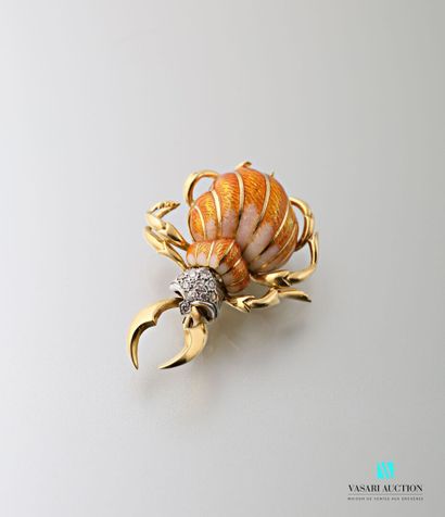 null Beetle brooch in 750-thousandths yellow gold, the body enamelled pink and orange,...
