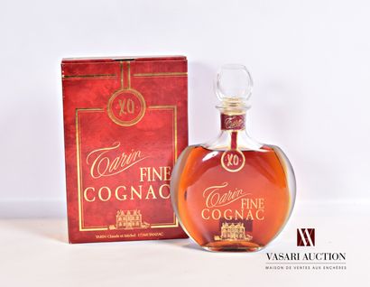 null 1 bouteille	Fine Cognac XO mise TARIN		

	70 cl - 40°. Bouteille gravée. N :...