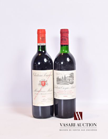 null Lot de 2 bouteilles comprenant :		

1 bouteille	Château POUJEAUX	Moulis	1989

1...