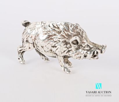 null Silver subject representing a wild boar 

Weight: 168.34 g

High. Length : 6,8...