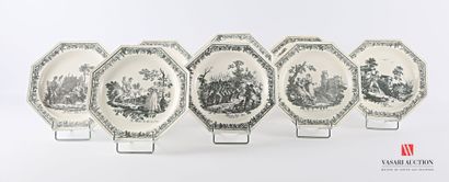 null CREIL Manufacture of 

A suite of eight fine earthenware plates with greyish...