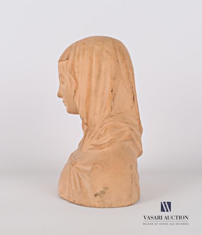 null Sujet en terre-cuite représentant le buste la Vierge Marie.

(salissures)

Haut....