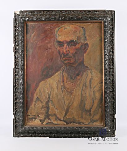 null 20th Century School of Paris

Portrait of a man

Signed and dated 1920 lower...