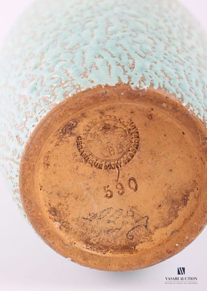 null C.A.B. (Céramique d'Art de Bordeaux)

Vase de forme oblongue en terre cuite...