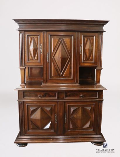 null Moulded and sculpted two-piece buffet in natural wood with diamond-shaped decoration,...
