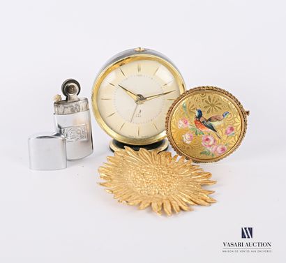 null Set including a JAZ alarm clock (Height: 6.5 cm), a porcelain brooch with polychrome...