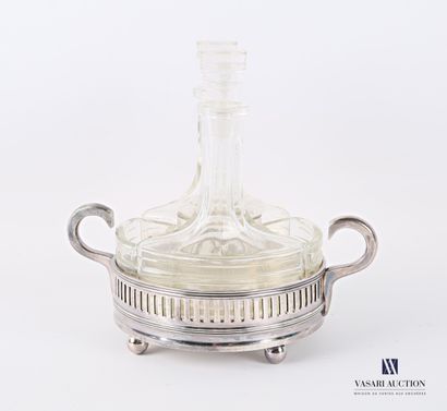 null Condiment set made of translucent cast glass, the metal frame comprising an...