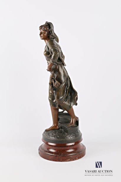 null BRUCHON Émile (1880-1910) d'après

Noel

Sujet en régule à patine polychrome

Socle...