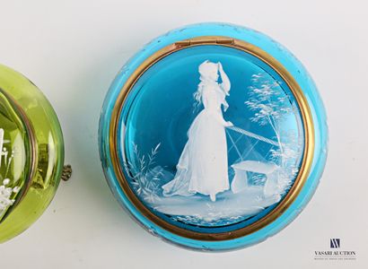 null Two round-shaped candy boxes, one in blue glass, the other in green glass with...