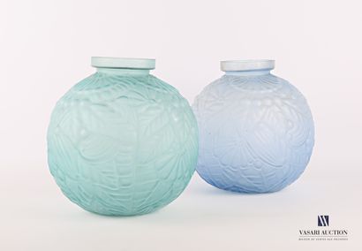 null Two moulded glass ball-shaped vases decorated with stylised foliage, one blue,...