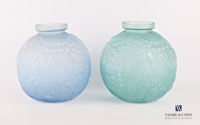 null Two moulded glass ball-shaped vases decorated with stylised foliage, one blue,...
