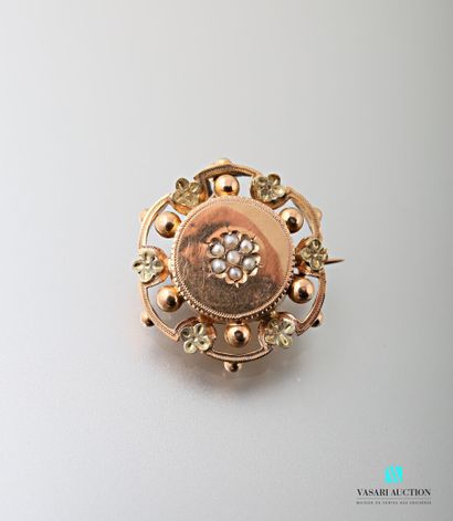 null Broche-pendentif ronde mouvementée en or rose et vert 750 millièmes à décor...