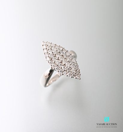 null Marquise ring in 750 thousandths white gold entirely paved with brilliant-cut...