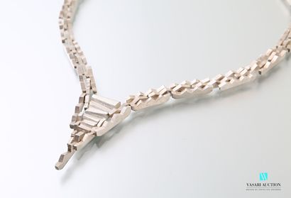 null REY URBAN - A. FAUSING (DENMARK)

925 sterling silver necklace with notched...