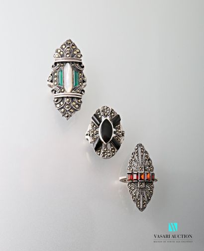 null Three 925 sterling silver rings with elongated motifs paved with imitation stones...
