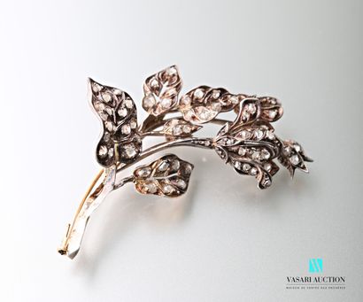 null Napoleon III brooch in pink gold and silver in the shape of a flowered branch...