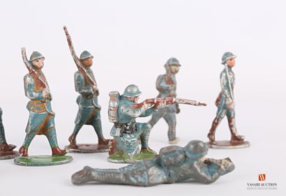 null soldats-figurines type Quiralu aluminium : Armée française, poilus, mitrailleur,...