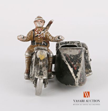 null soldats-figurines type Quiralu aluminium : Armée française 1940, motard et son...