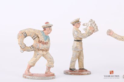 null soldats-figurines type Quiralu aluminium : Armée française, six marins, trois...
