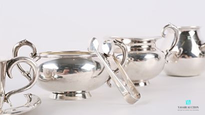null Lot in plain silver 950 thousandths including a milk jug, a sugar bowl, a cream...