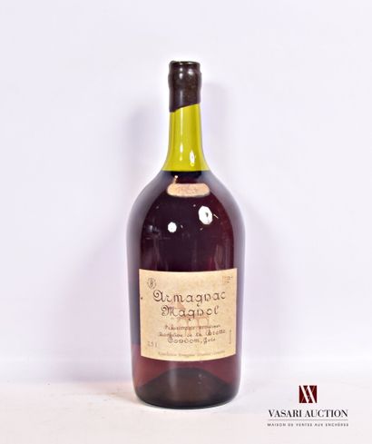 null 1 jar Armagnac MAGNOL mise Domaine de La Brette 1983

	Aged in oak barrels and...
