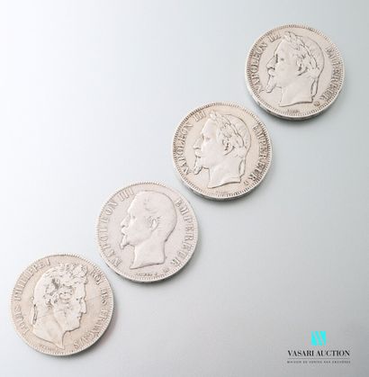 null Lot comprenant deux pièces en argent de 5 francs en argent figurant Napoléon...