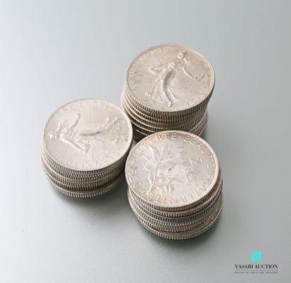 null Lot comprenant de pièces en argent de 2 francs en argent figurant la Semeuse...