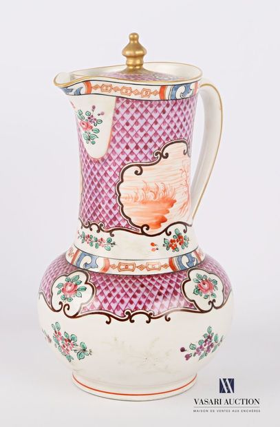 null 
SAMSON 




Covered white porcelain pot with polychrome decoration on a purple...