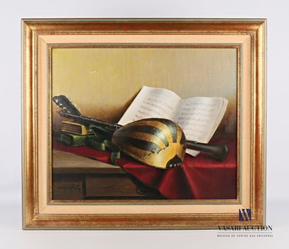 null 
COULON Georges (1914-1990)




Still life with lute and clarinet




Oil on...