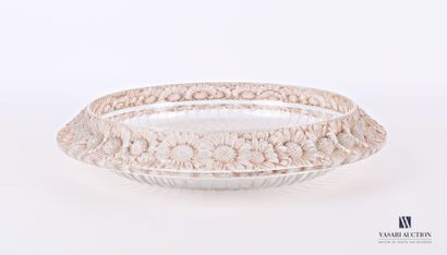 null LALIQUE FRANCE 

Circular cup in moulded and engraved crystal, the edge hemmed...