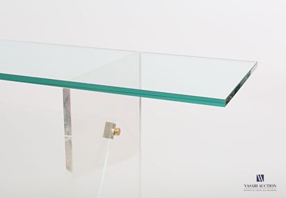 null Glass and plexiglass console, the rectangular top rests on two transparent uprights...