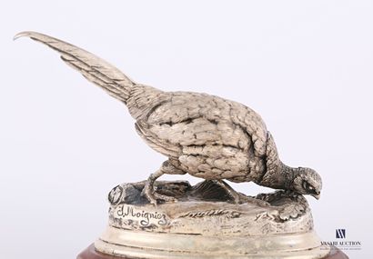 null MOIGNIEZ Jules (1835-1894), d'après

Perdrix

Bronze à patine argenté

Signé...