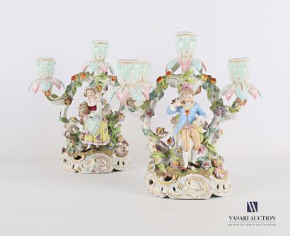 null MEISSEN

Pair of porcelain candlesticks treated in polychromy with three arms...