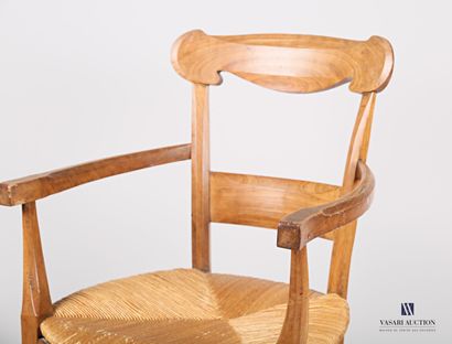 null Armchair in natural wood, the back has two bars, the upper one with ears, the...