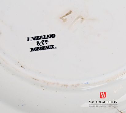 null BORDEAUX - Jules Vieillard manufacture de

Suite de quinze assiettes en faïence...