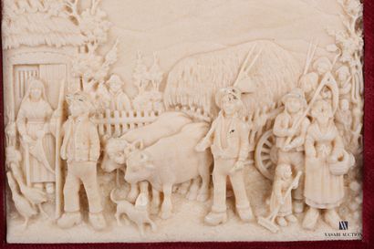 null BECKER C. F.

Plate in carved composition representing a scene of farm

Signed...