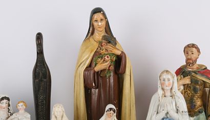 null Lot de quinze sujets religieux dont Vierge - Saint Famille - Fatima - Saint...